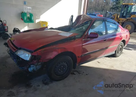 1995 Honda Accord Lx z USA, uszkodzony, nr VIN JHMCD5631SC043570